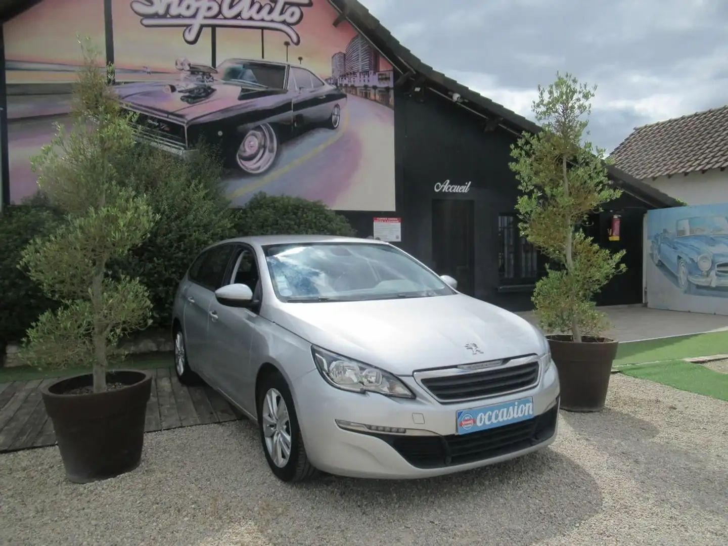 Peugeot 308 SW 1.2 PureTech 130ch – Break Essence - Idéal famille! Gris - 2