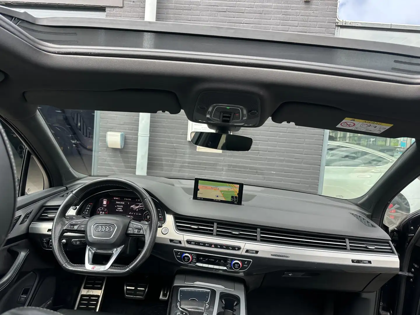 Audi Q7 3.0 TDI quattro Pro Line + 7p/PANO-DAK/LEDER/CAMER Zwart - 2