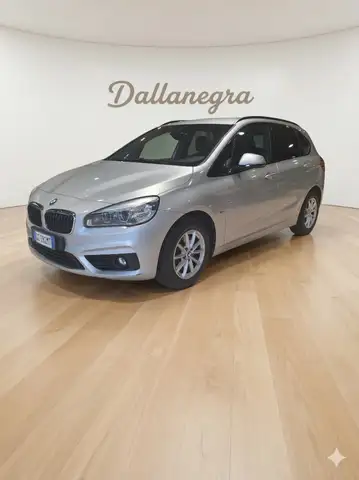 BMW 220 220i Active Tourer Luxury