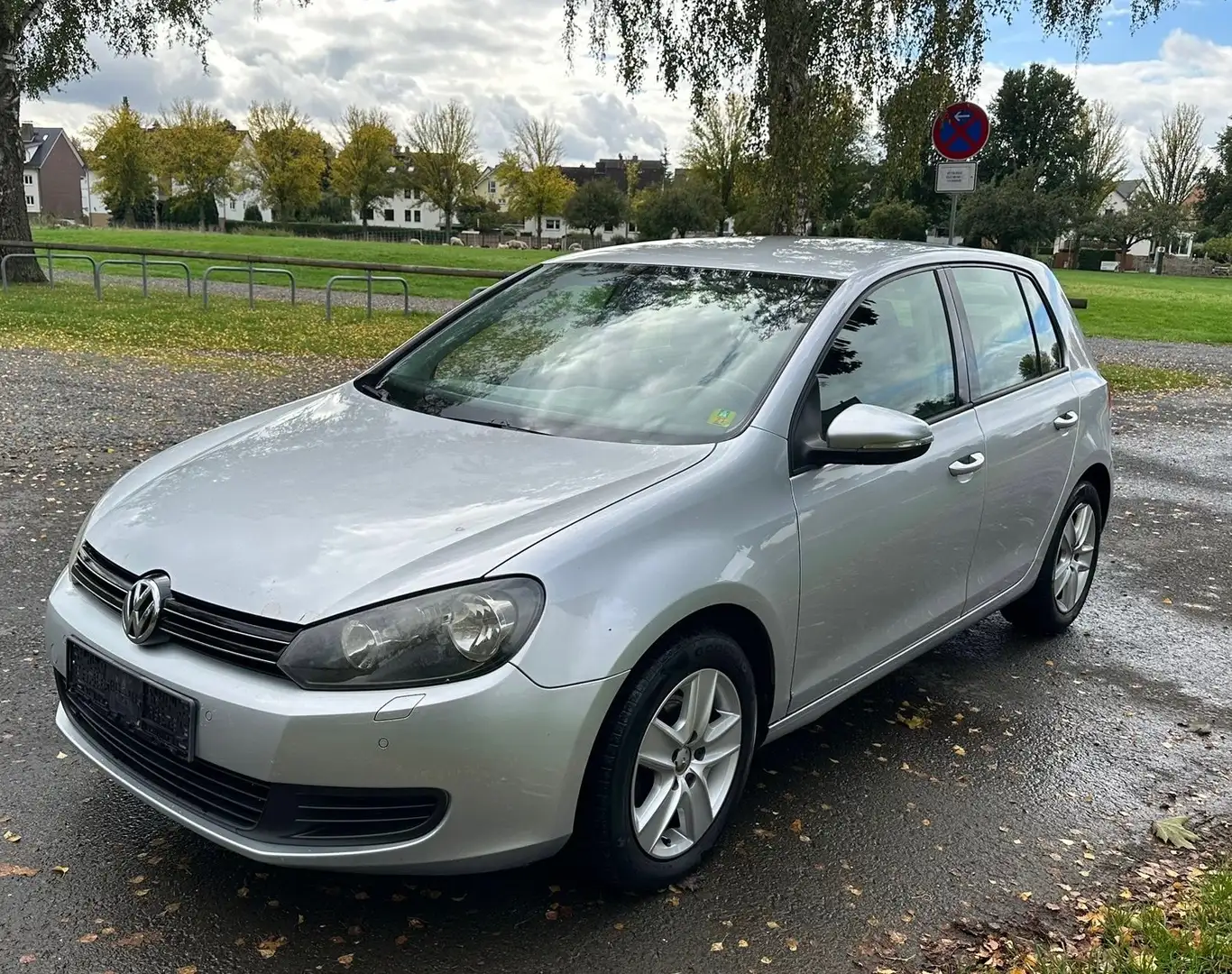 Volkswagen Golf 2.0 TDI, Comfortline Gris - 1