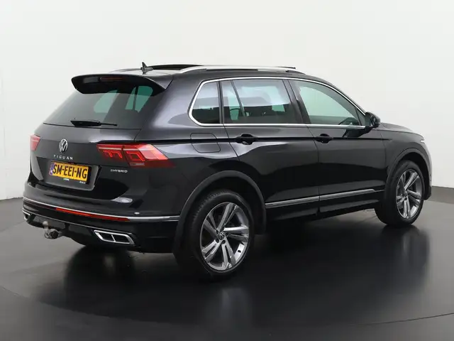 Volkswagen Tiguan view 5