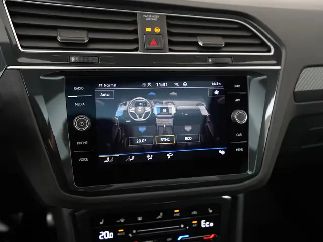 Volkswagen Tiguan view 14