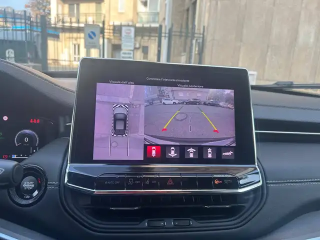 Jeep Compass view 13