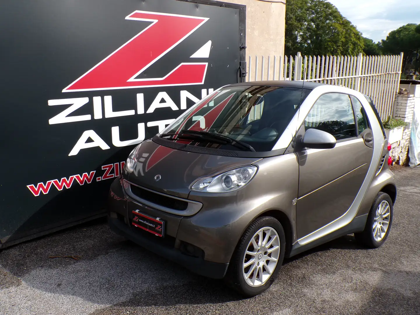 smart forTwo 1.0 mhd Passion 88.000KM!!!! QUALSIASI PROVA Grigio - 1