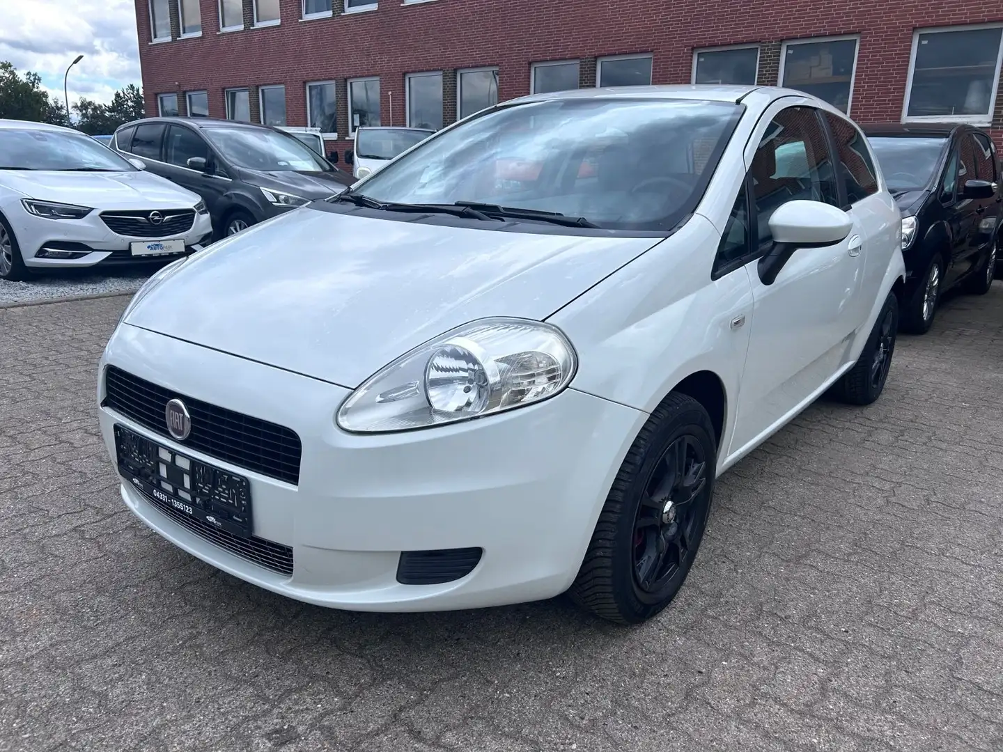 Fiat Grande Punto 1.2 8V Dynamic Weiß - 1