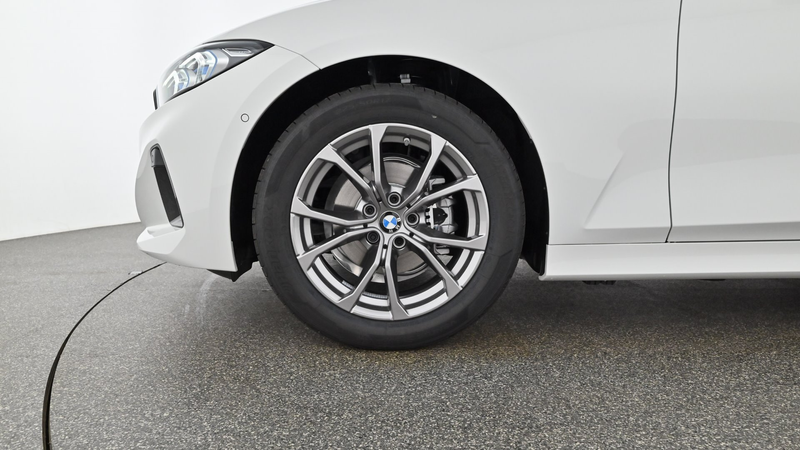 BMW 318 d — photo 8