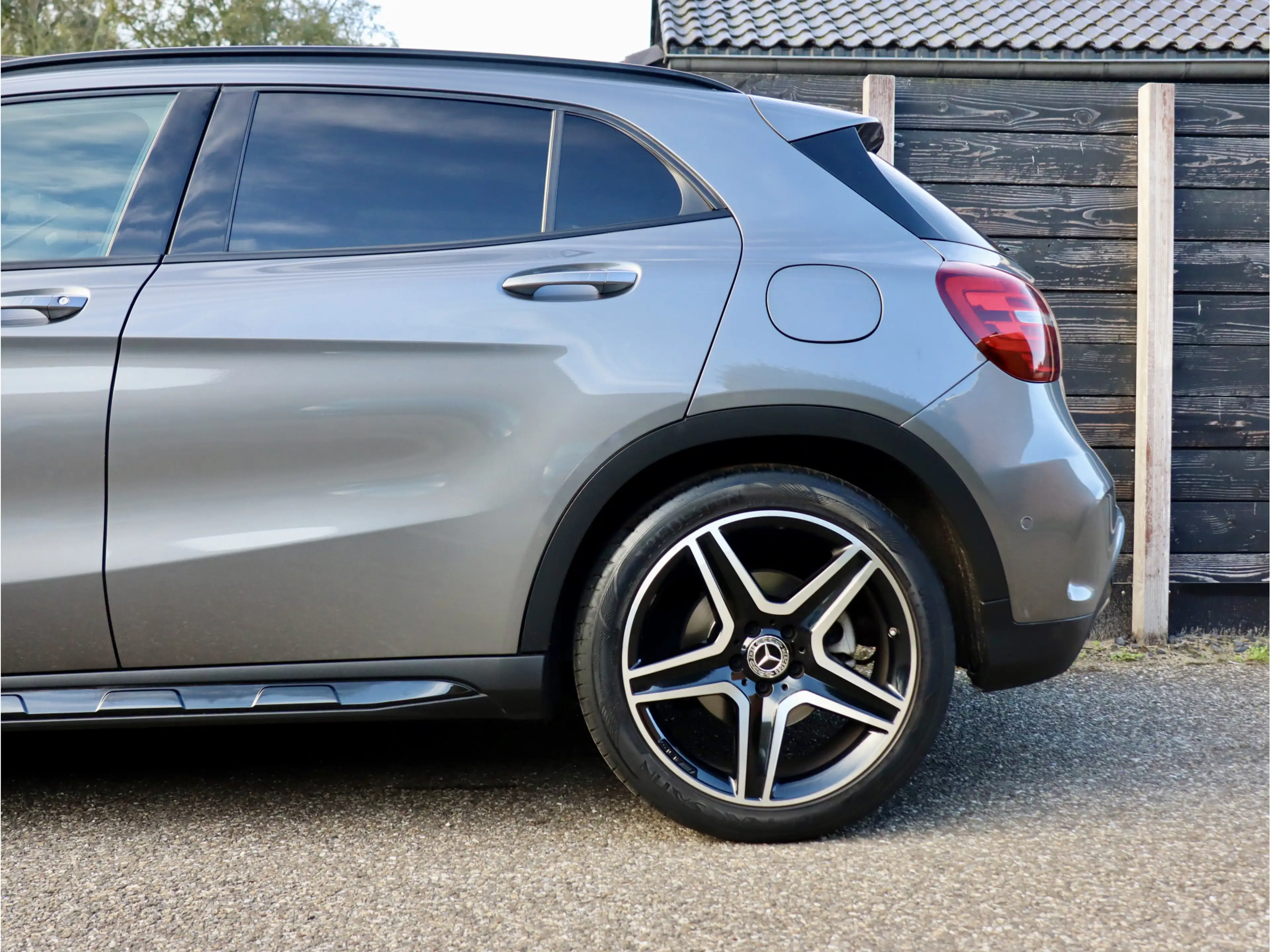 Mercedes-Benz GLA 180 Business Solution AMG NL-auto | trekhaak — photo 15