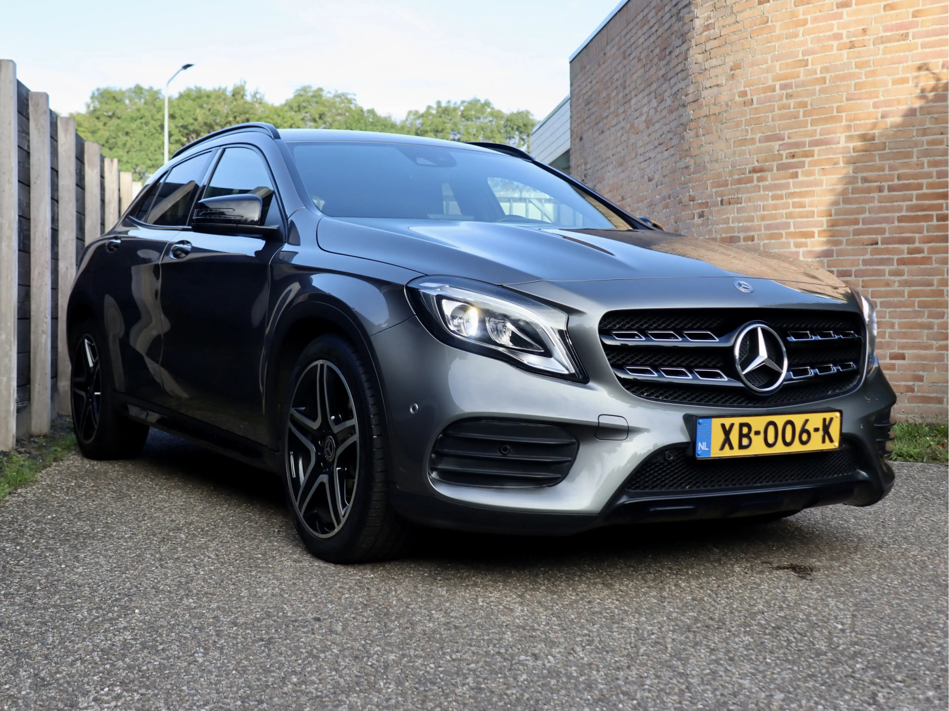 Mercedes-Benz GLA 180 Business Solution AMG NL-auto | trekhaak — photo 5