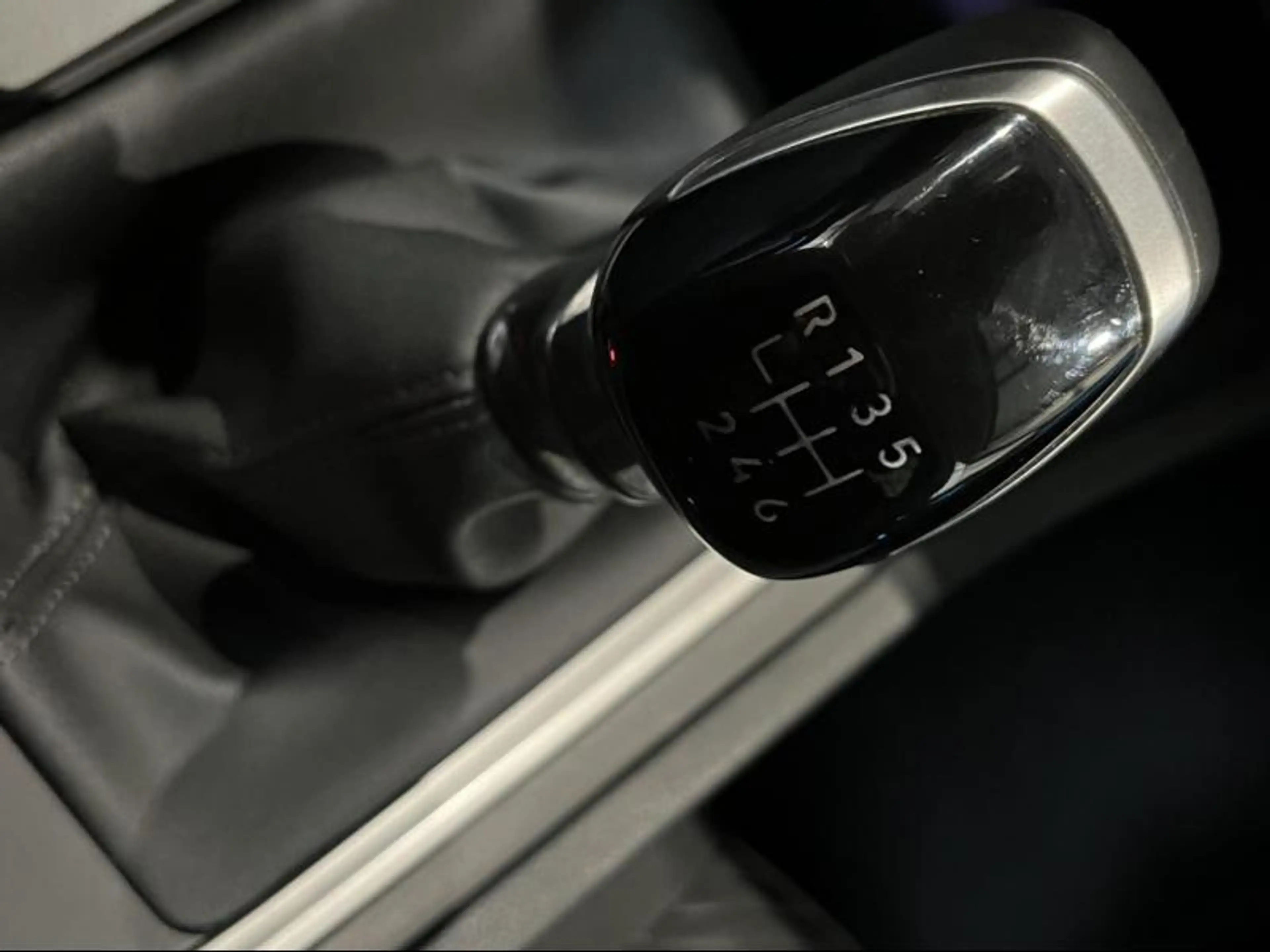 Peugeot 308 Style — photo 14