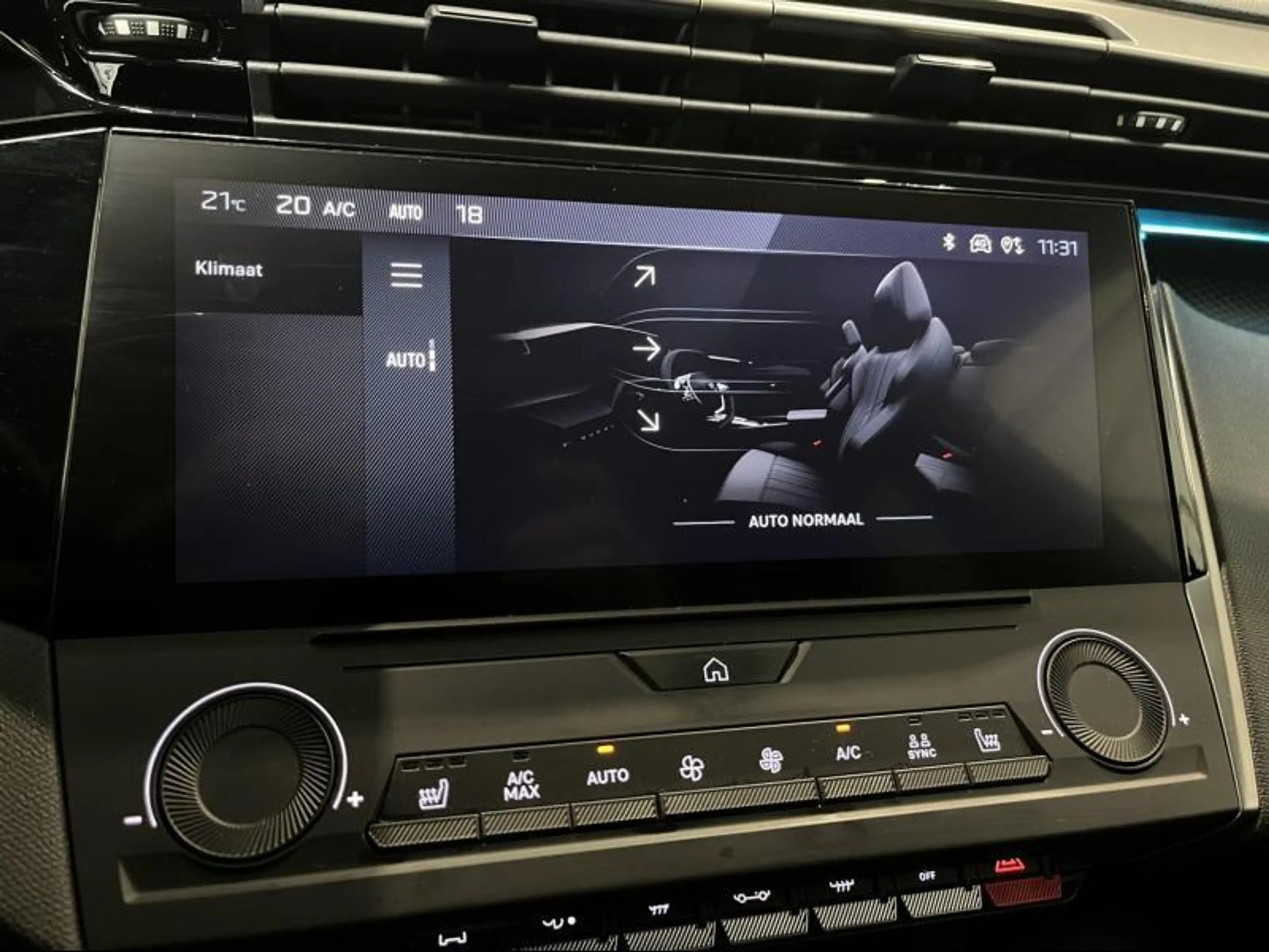 Peugeot 308 Style — photo 29