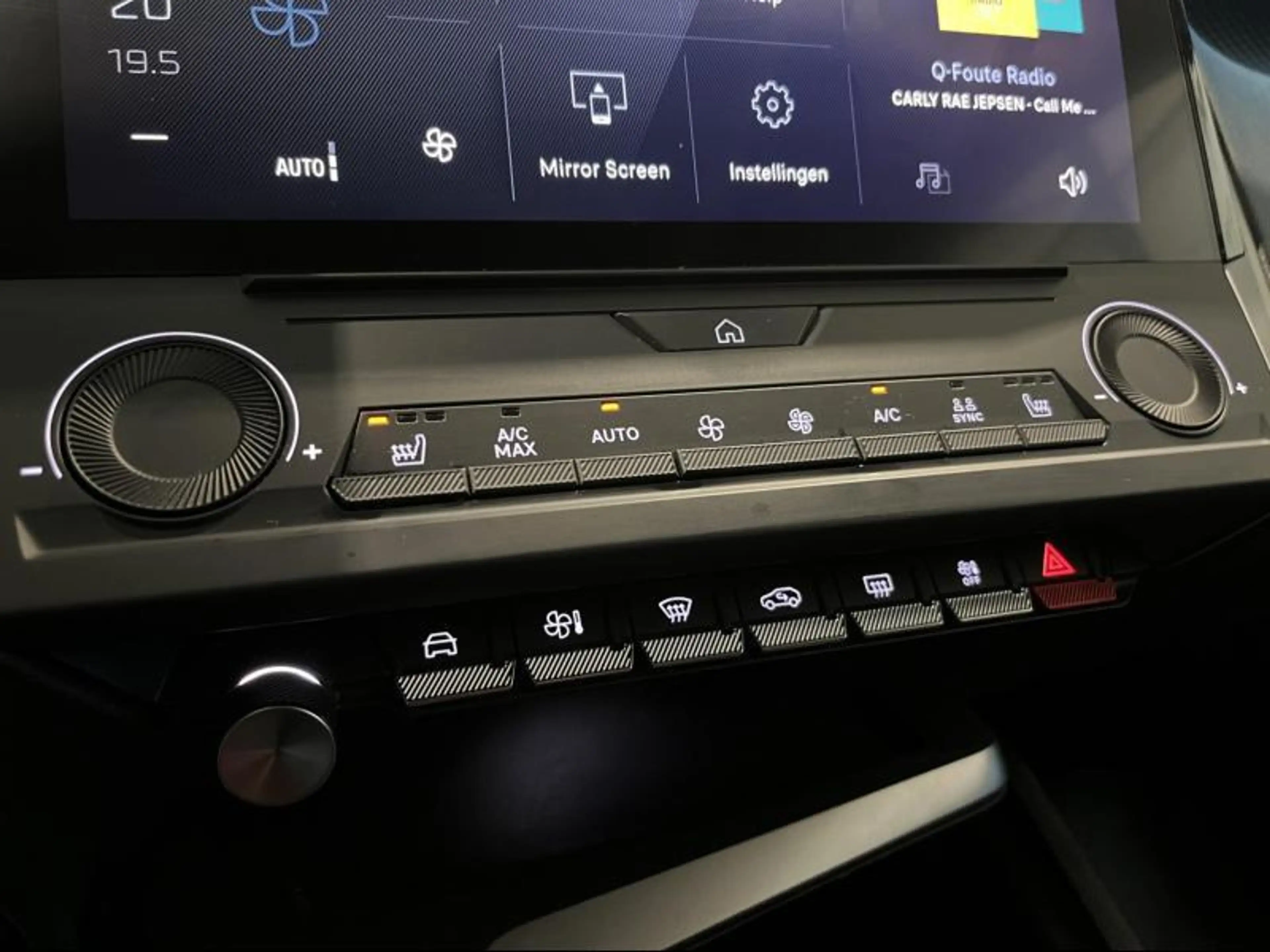 Peugeot 308 Style — photo 18