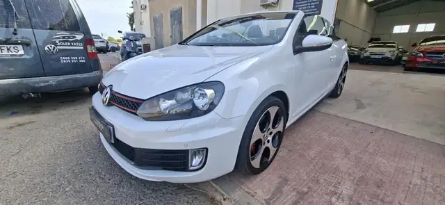 Volkswagen Golf GTI Cabrio 2.0 TSI