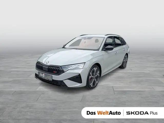Skoda Octavia main image