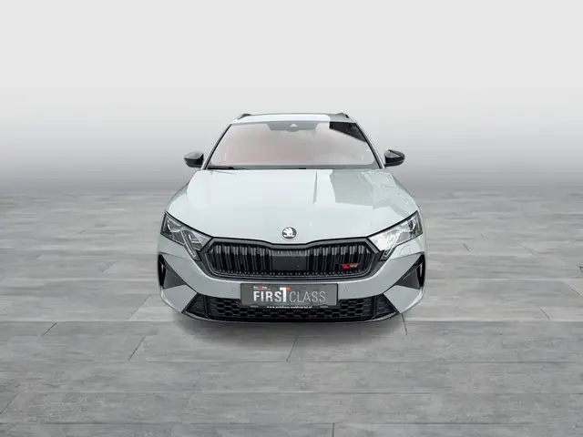Skoda Octavia view 2