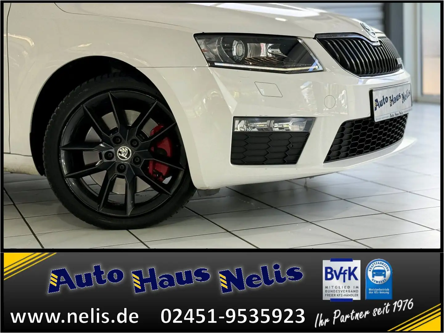 Skoda Octavia 2,0 TDI Combi RS Green tec 1.Hd. Navi Le Weiß - 2