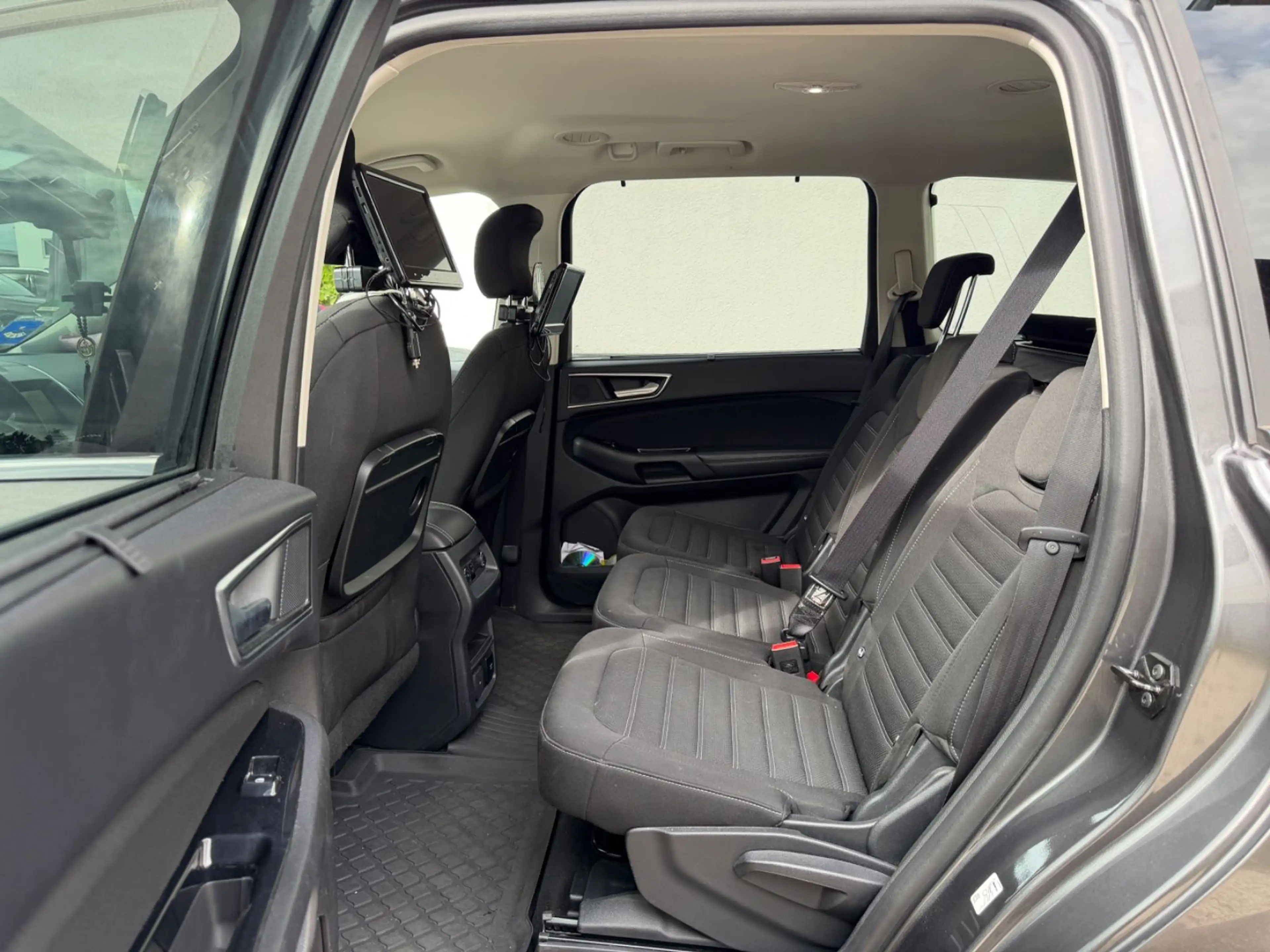 Ford Galaxy Titanium Automatik 7 Sitzer — photo 7