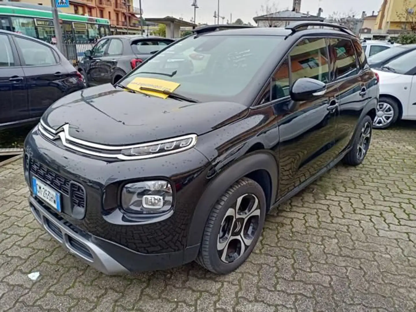 Citroen C3 Aircross PureTech 110 S&S Feel Schwarz - 1