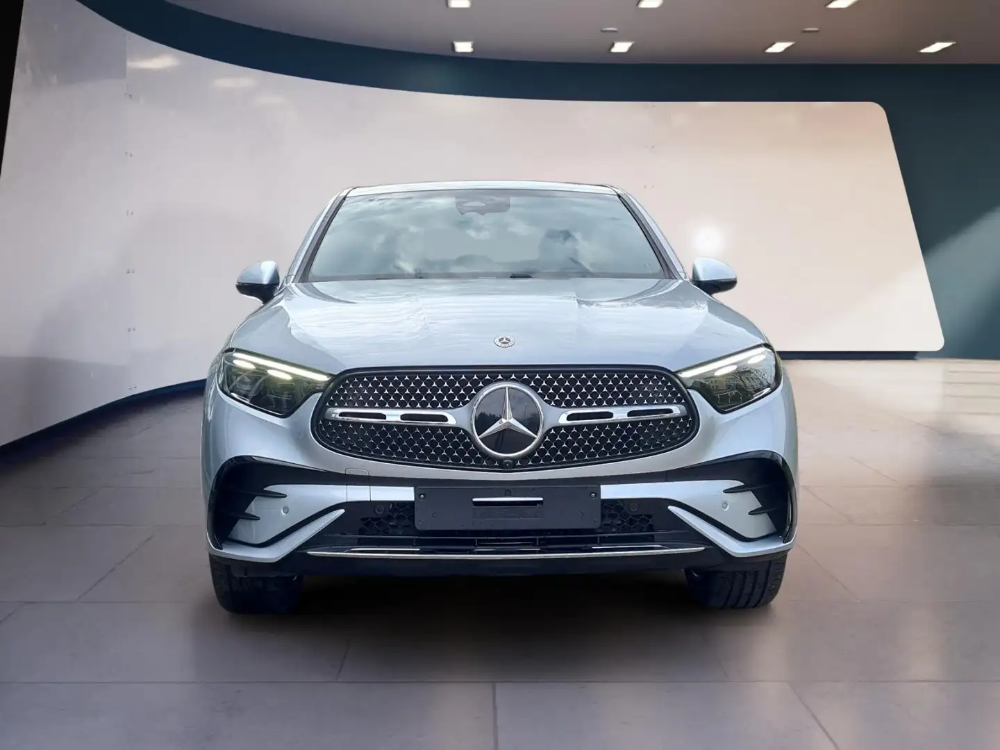 Mercedes-Benz GLC 220 d 4Matic Coupe AMG AHK PremiumPlus Burmester Argent - 2
