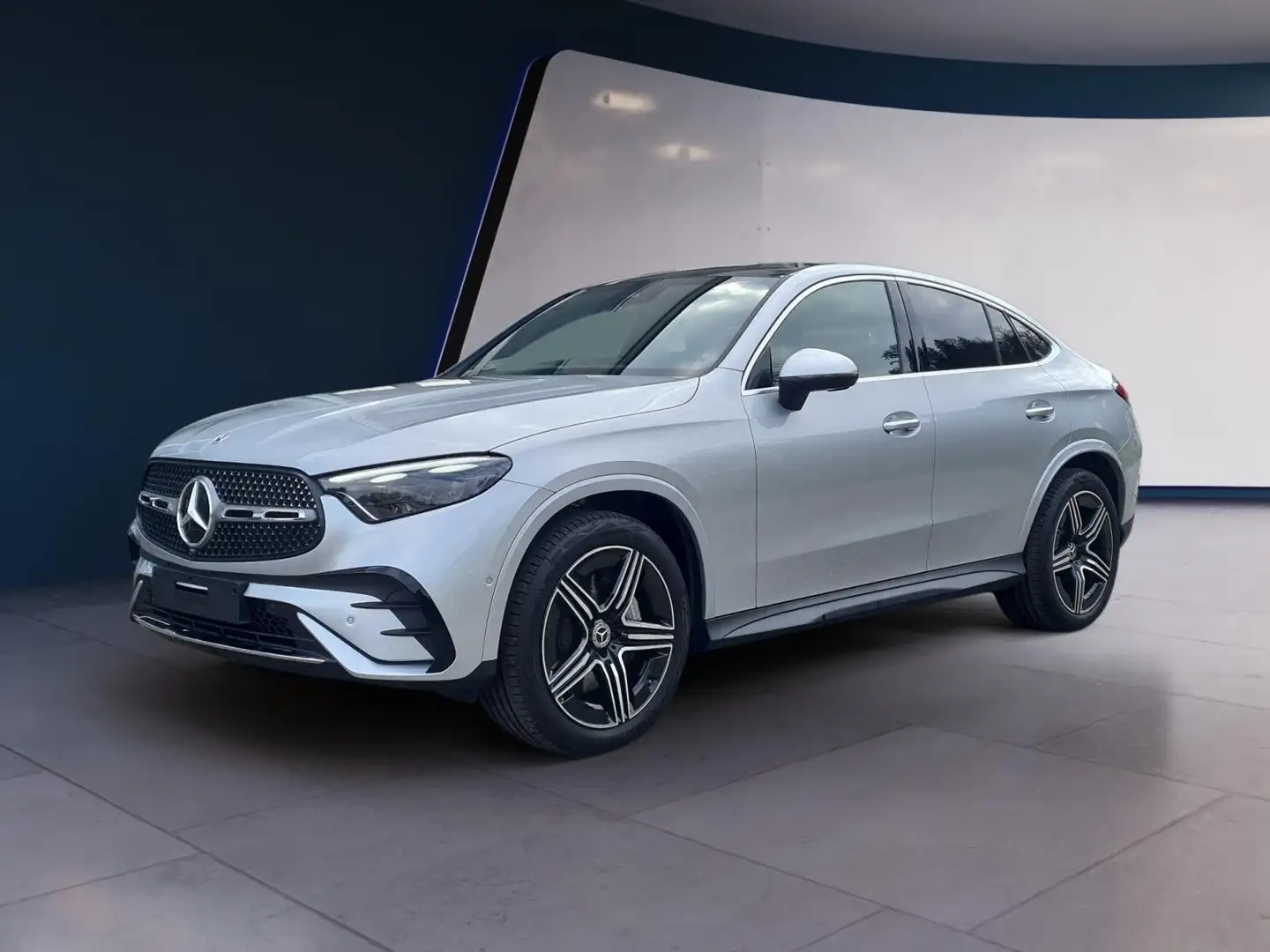 Mercedes-Benz GLC 220 d 4Matic Coupe AMG AHK PremiumPlus Burmester Argent - 1