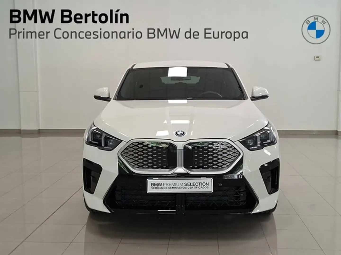 BMW iX2 eDrive20A Blanco - 2