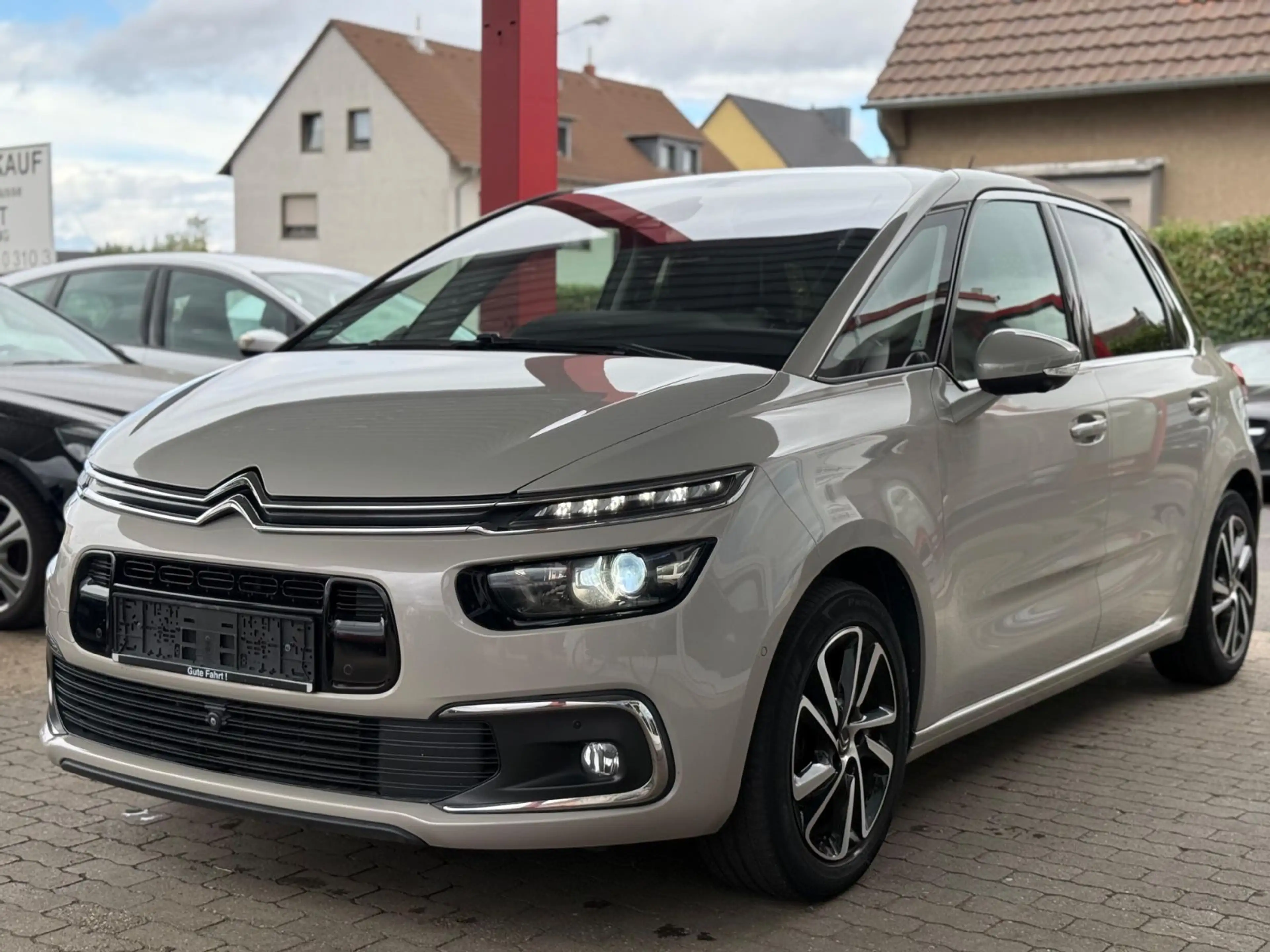 Citroen C4 Picasso /Spacetourer Shine/F1/LEDER/MASSAGE — photo 3