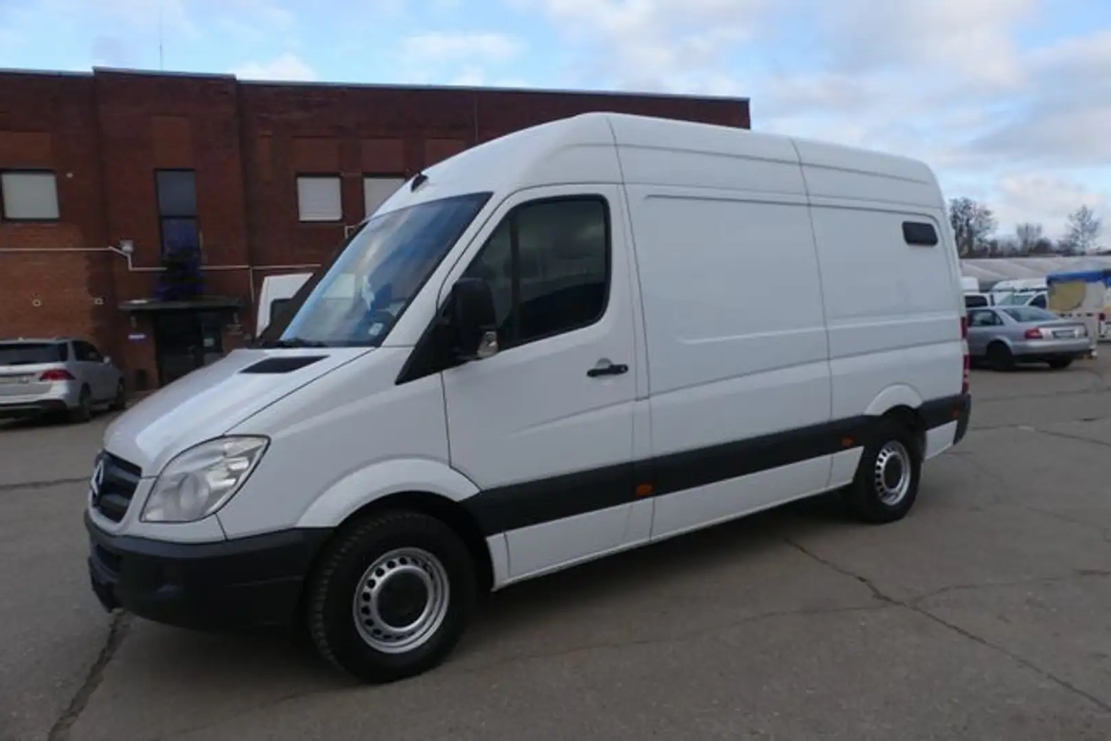 Mercedes-Benz Sprinter 316 NGT L2H2 Erdgas*StHz*Klima*AHK*Kam* Weiß - 1