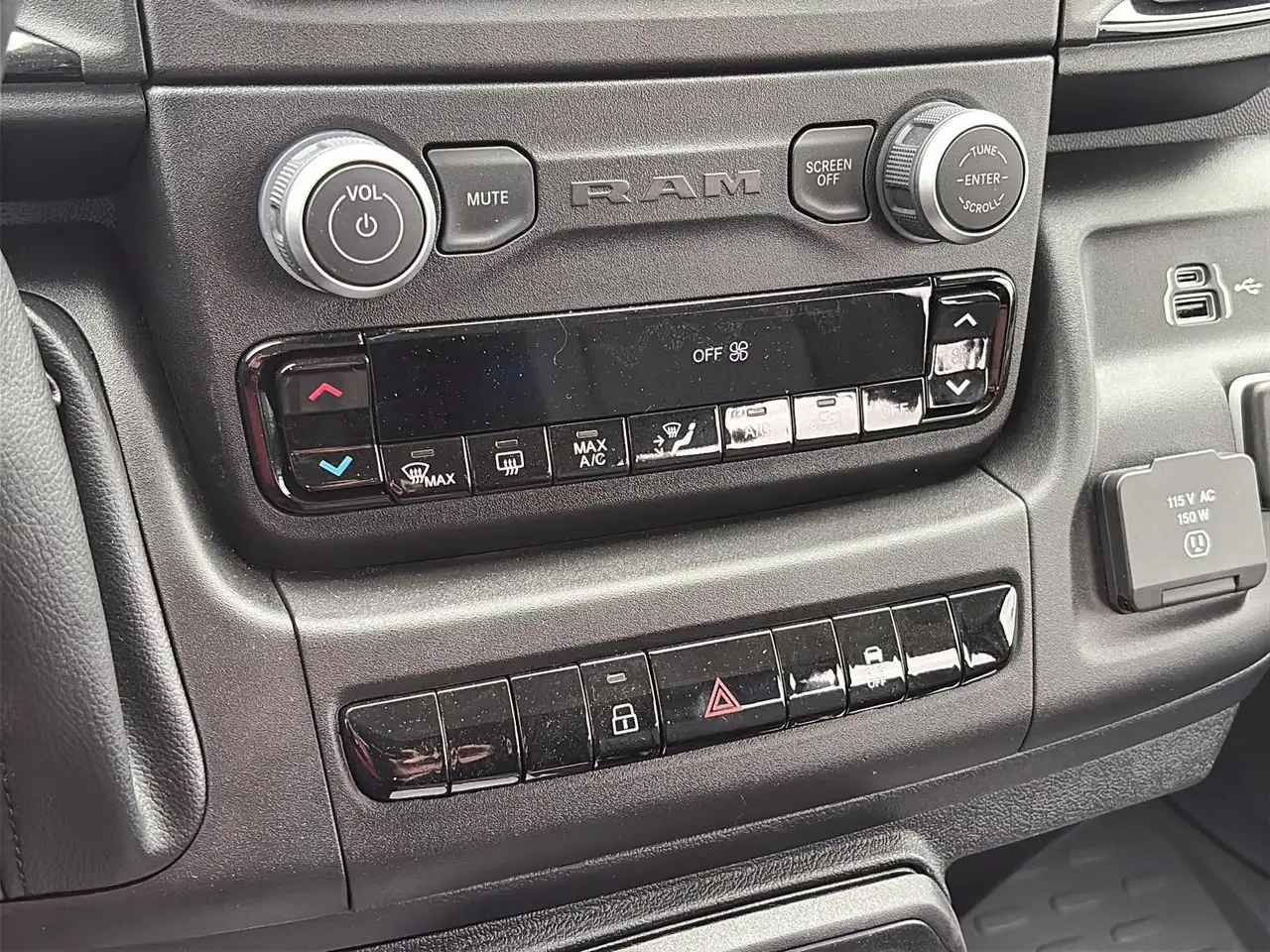 RAM Promaster снимка RAM Promaster