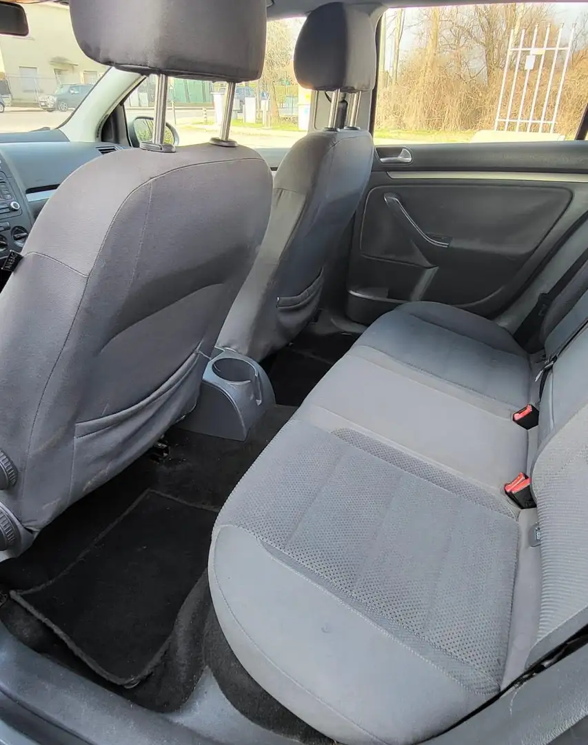 Volkswagen Golf 5p 1.9 tdi Sport Grigio - 1
