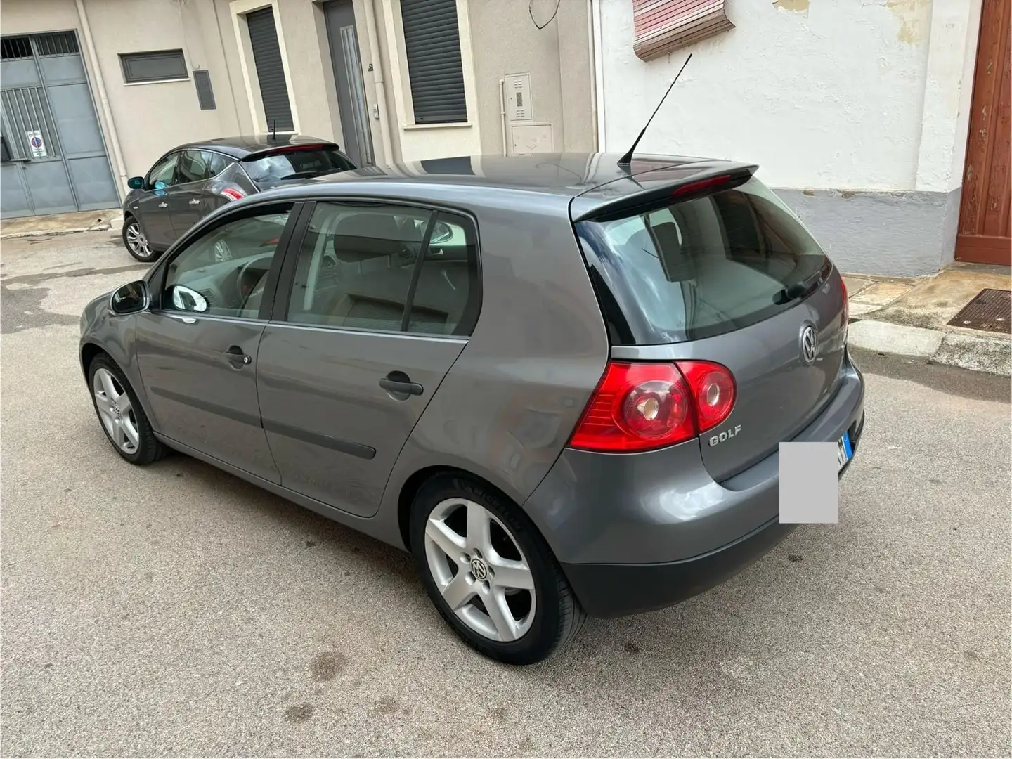 Volkswagen Golf 5p 1.9 tdi Sport Grigio - 2