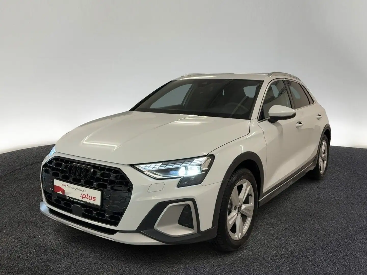 Audi A3 35 TFSI 6-G. AHK LED RFK NAVI HUD Weiß - 2