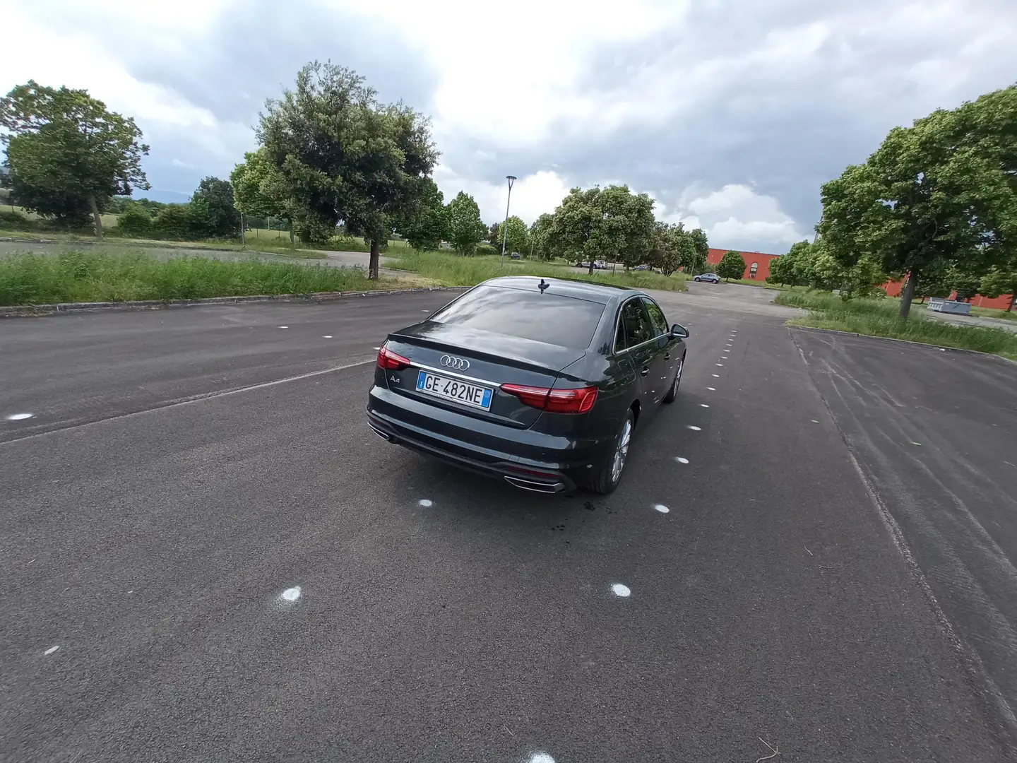 Audi A4 A4 V 2019 35 2.0 tfsi mhev Business 150 s-tronic Grigio - 2