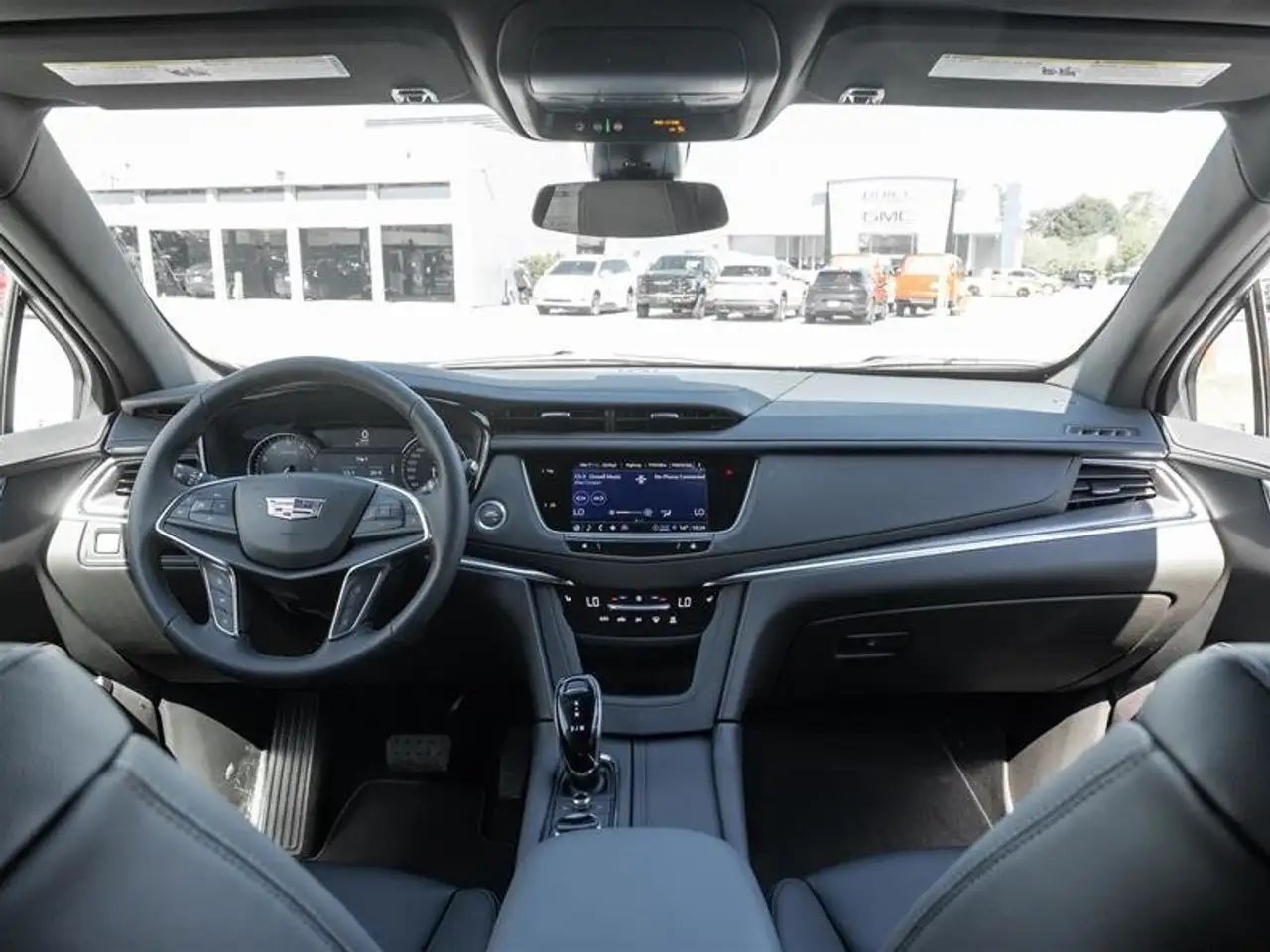 Cadillac XT5 снимка Cadillac XT5