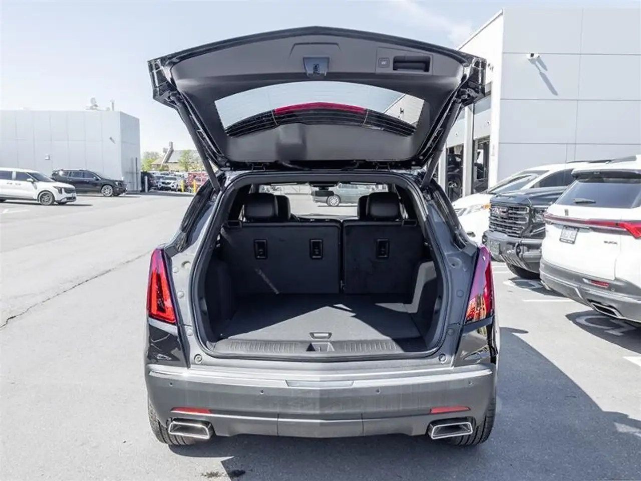 Cadillac XT5 снимка Cadillac XT5