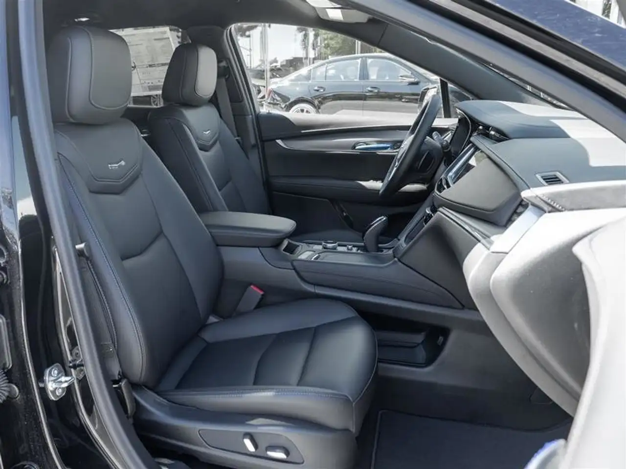 Cadillac XT5 снимка Cadillac XT5