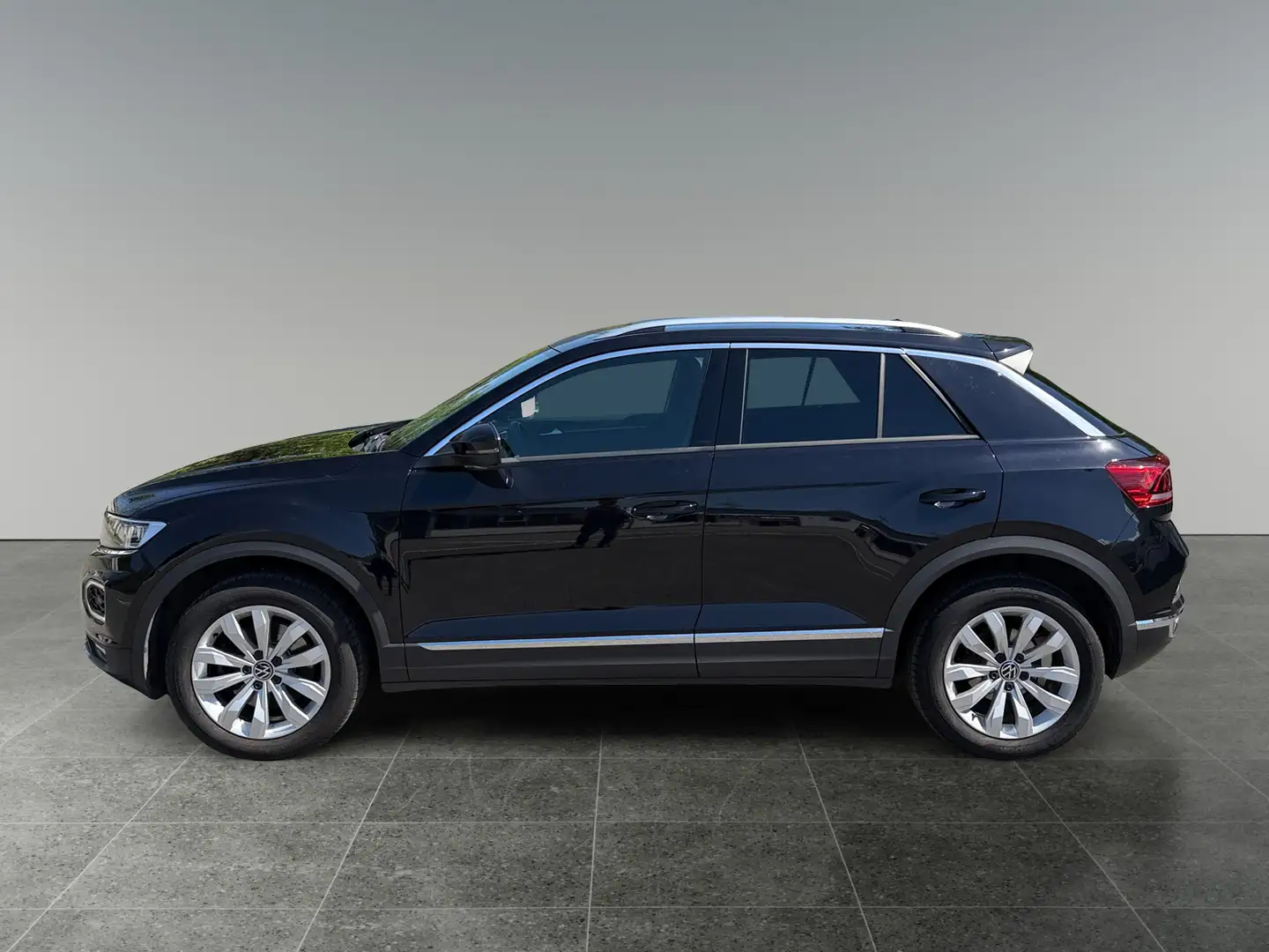 Volkswagen T-Roc 1,5 TSI ACT Sport DSG *8-fach bereift* Schwarz - 2