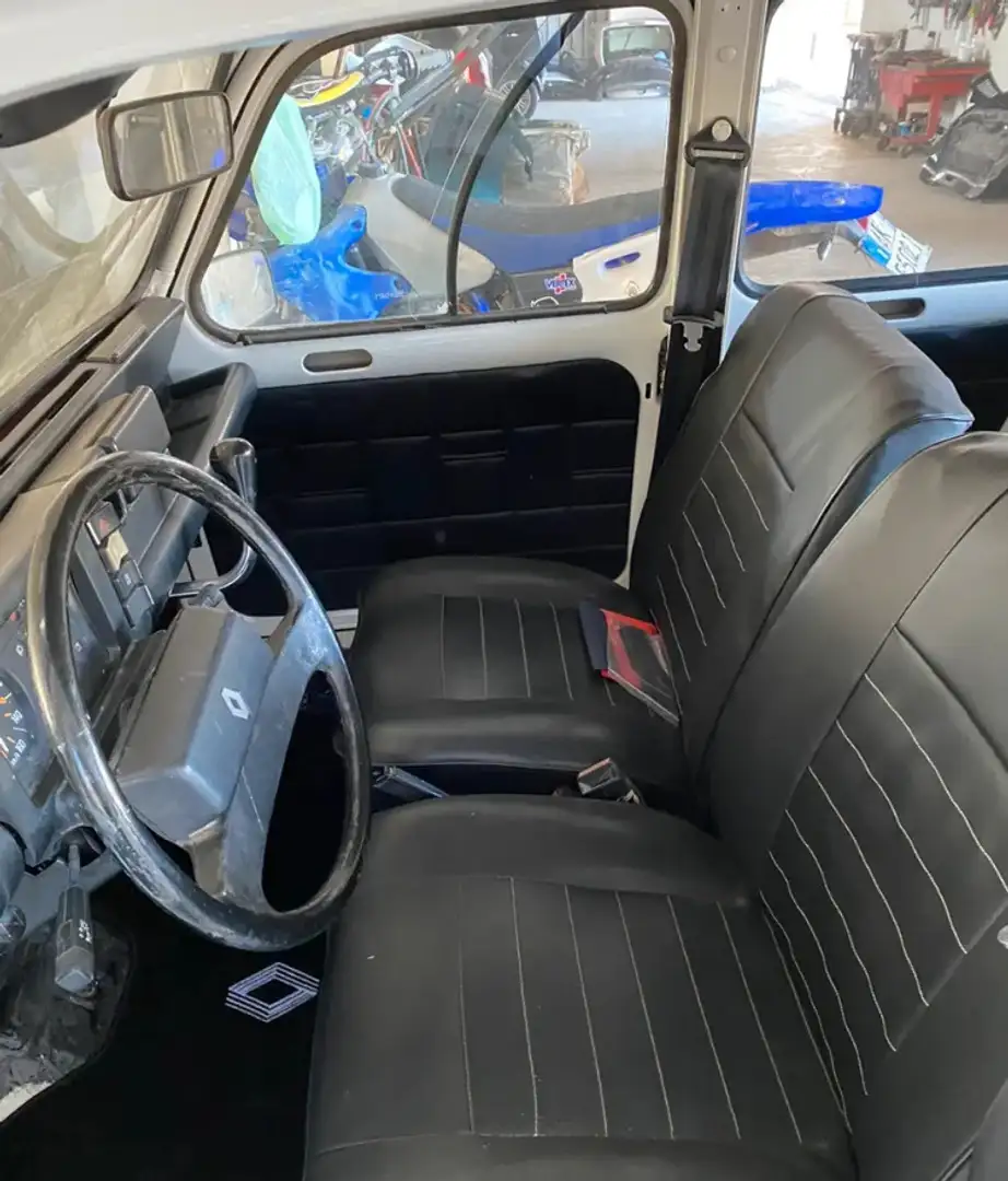 Renault R 4 R4 5p 956 - 1