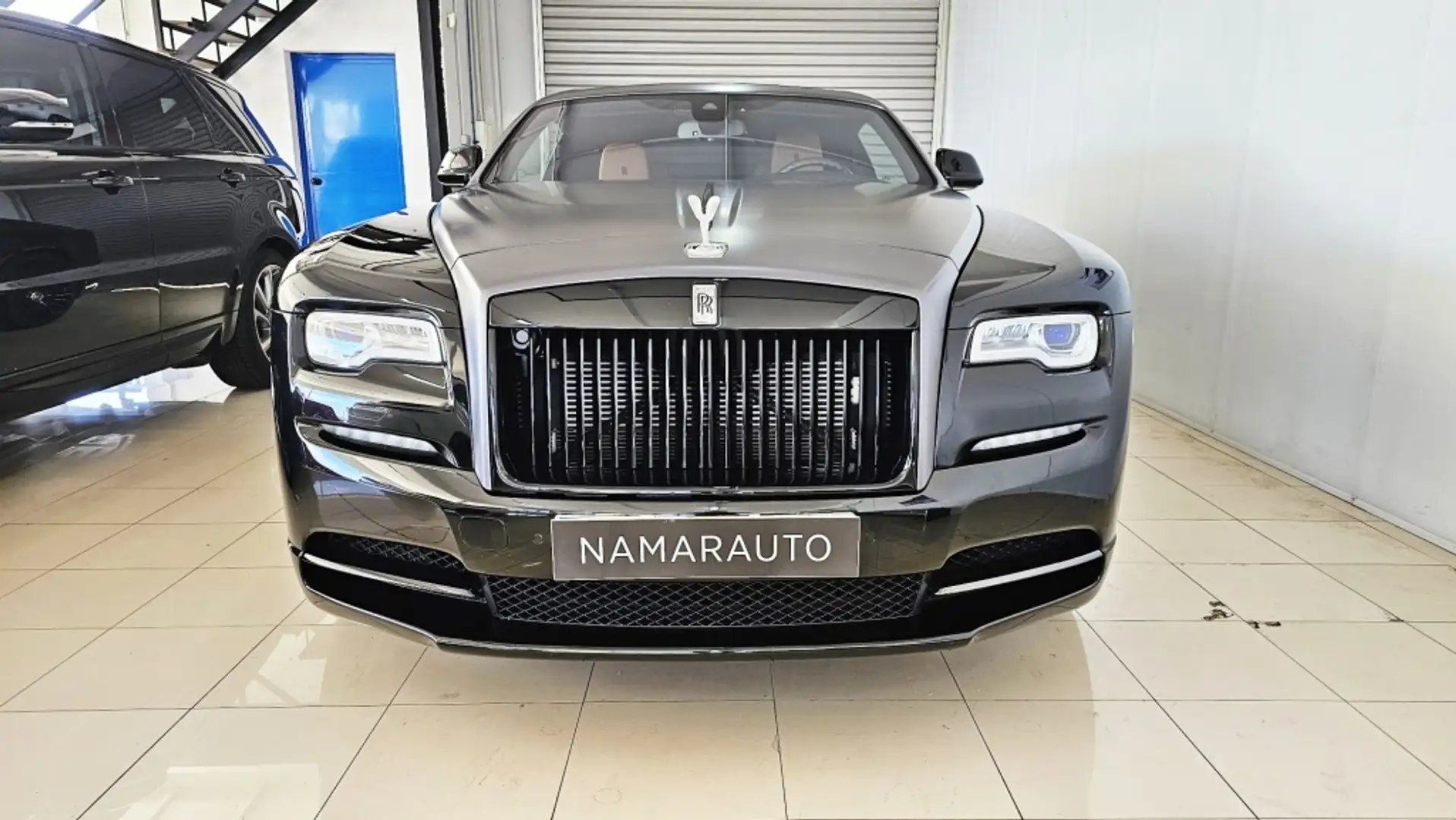 Rolls-Royce Wraith 6.6 V12 Чорний - 2