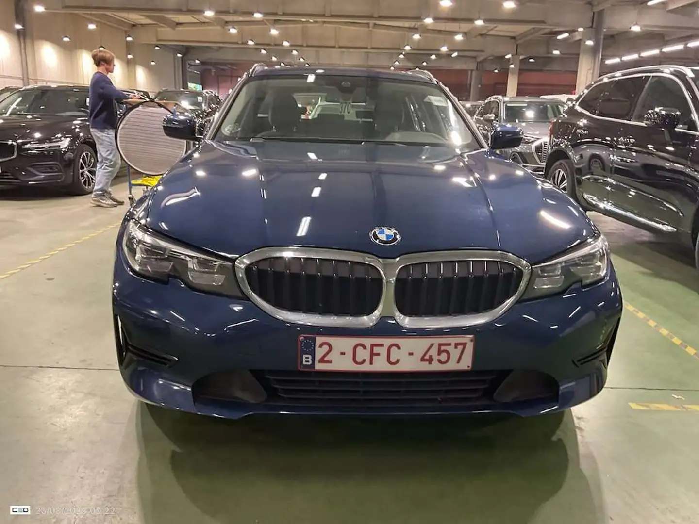 BMW 318 dA Touring G21 *LED-17\-NAVI-DIGITAL COCKPIT* Bleu - 2