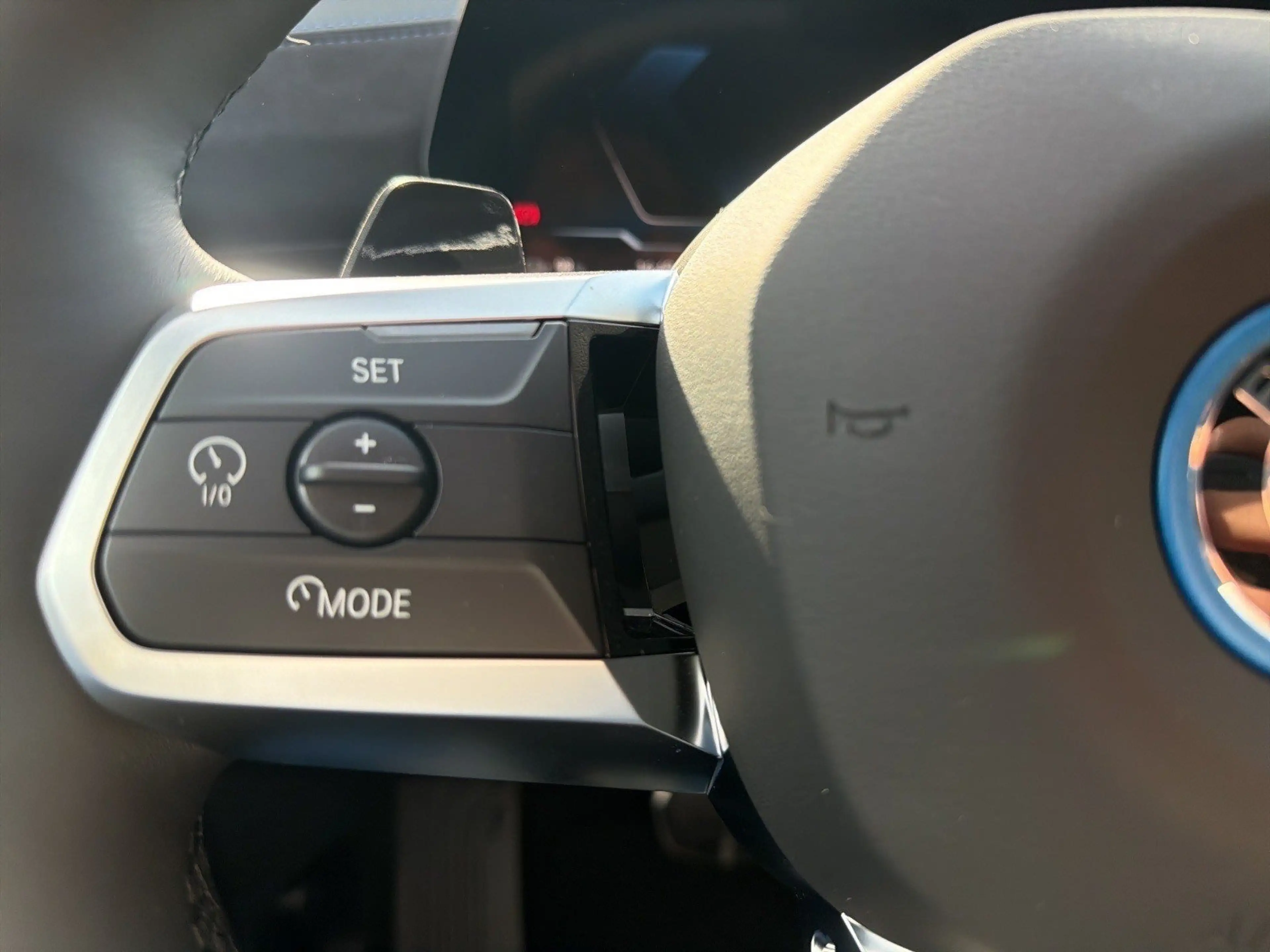 BMW iX1 eDrive20 M Sportpaket | Premium Paket — photo 14