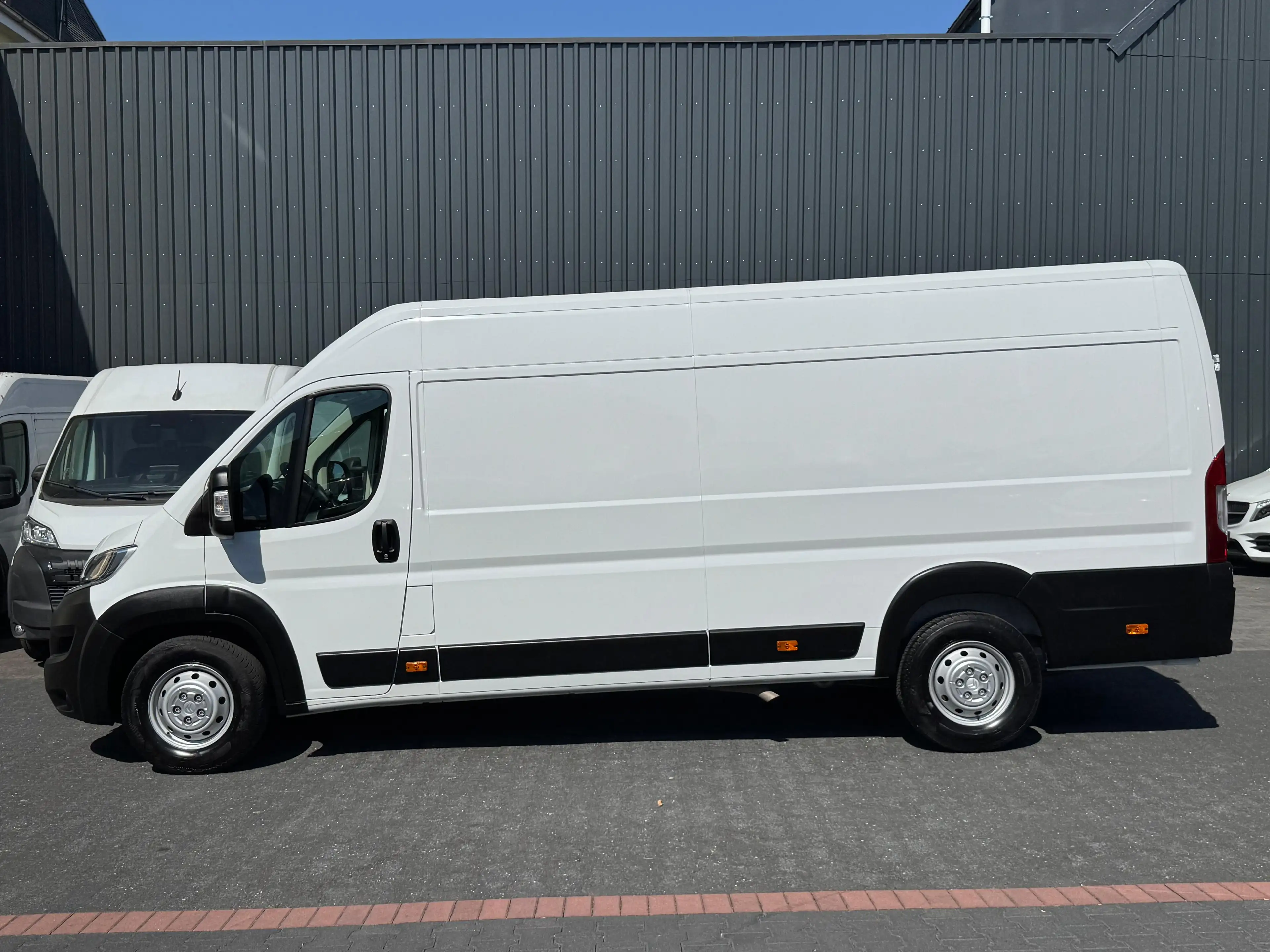 Citroen Jumper 35 L4H2 165 *Klima*Kamera*Tempo*Navi*Holz — photo 9