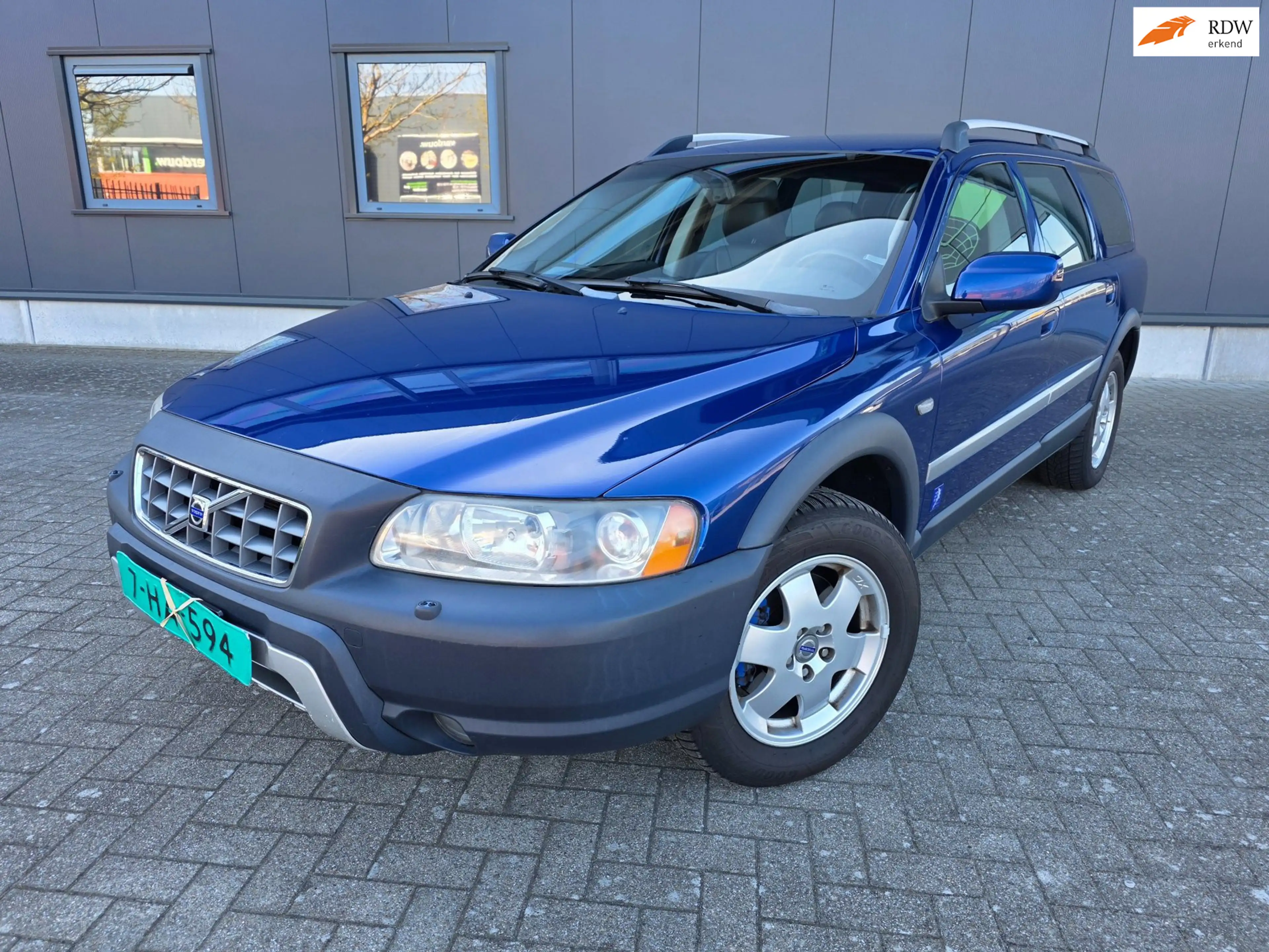 Volvo XC70 2.5 T Ocean Race, netto € 12.250, Youngtimer, bijt