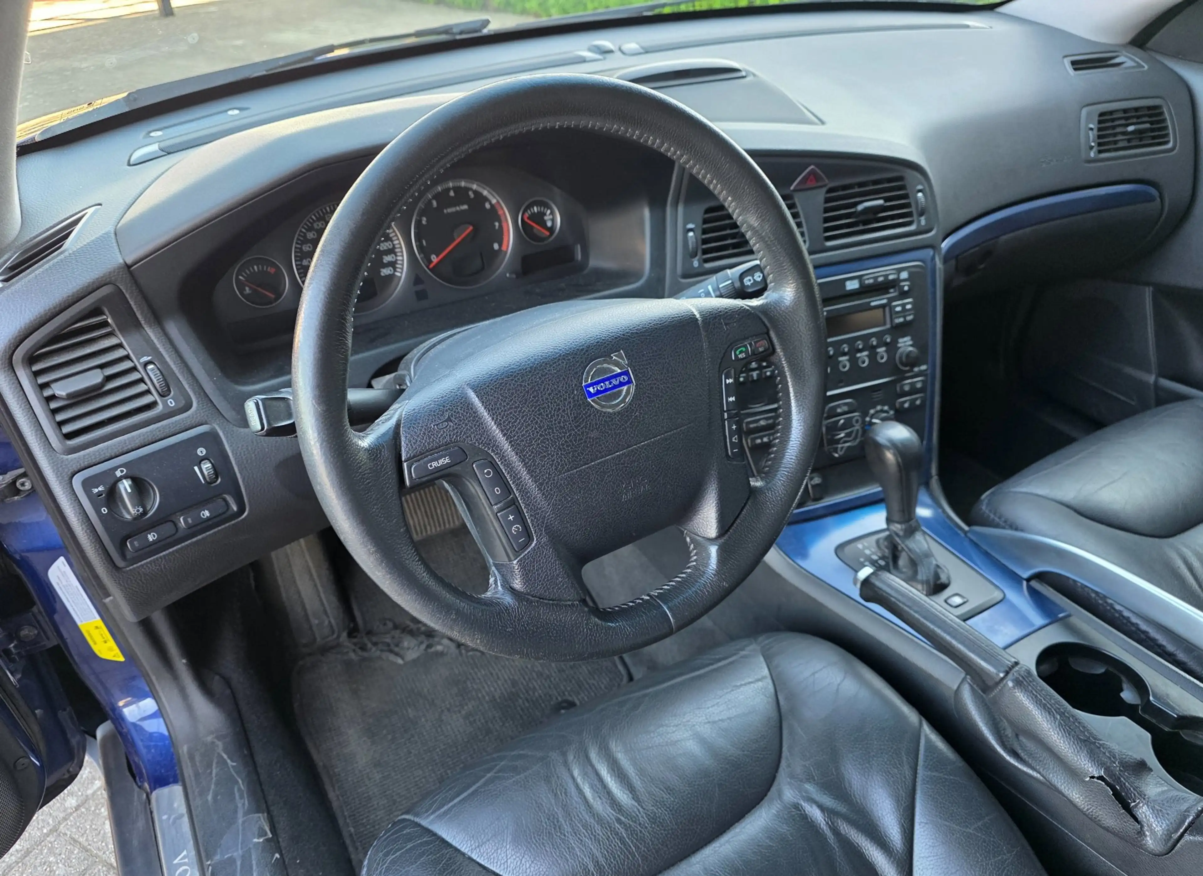 Volvo XC70 2.5 T Ocean Race, netto € 12.250, Youngtimer, bijt — photo 5