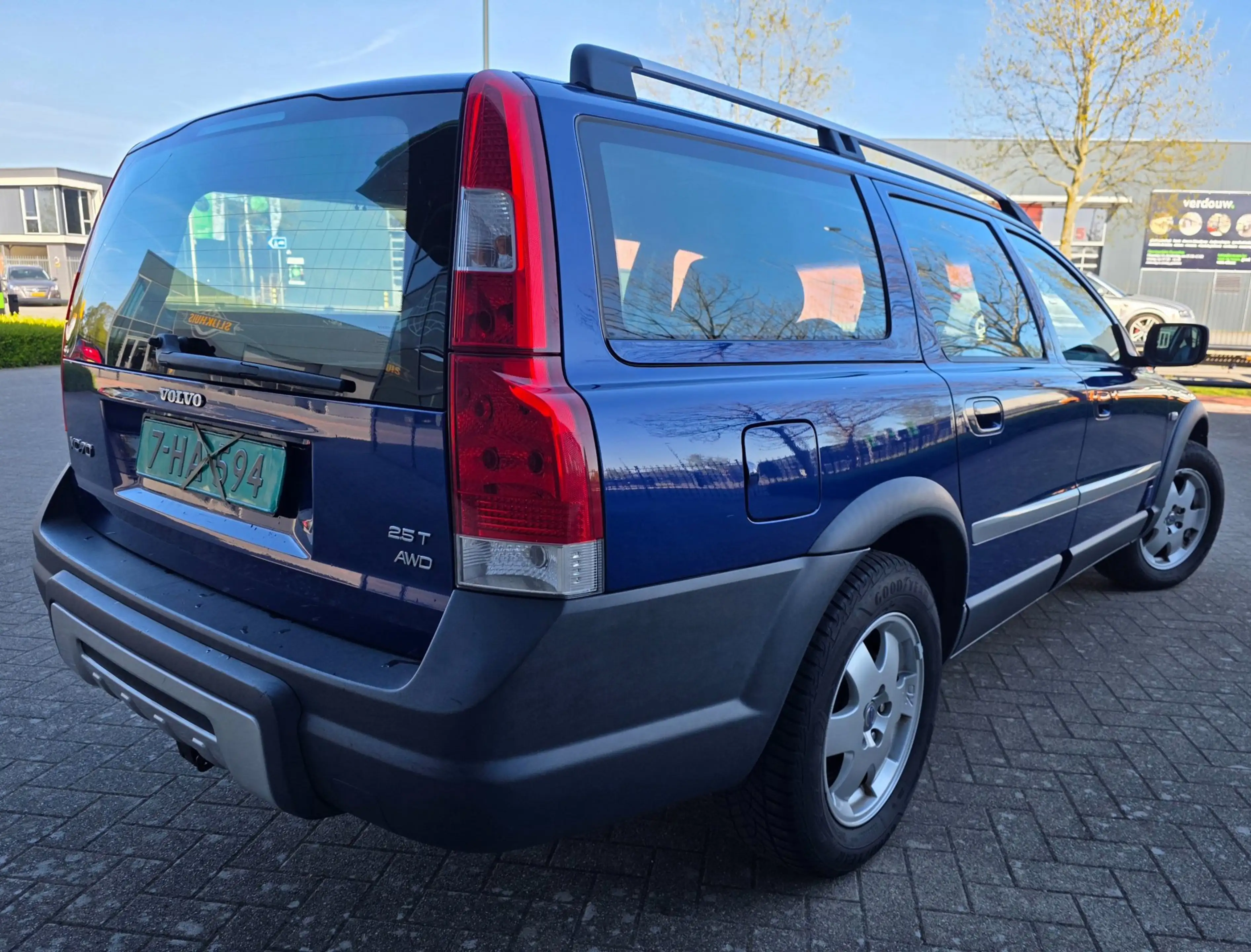 Volvo XC70 2.5 T Ocean Race, netto € 12.250, Youngtimer, bijt — photo 15