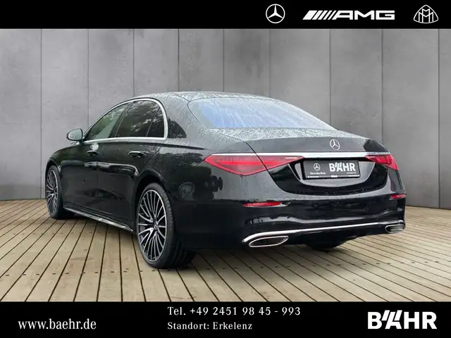 Mercedes-Benz S-Class view 3