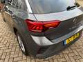 Volkswagen T-Roc 1.5 TSI R-Line Gris - thumbnail 4