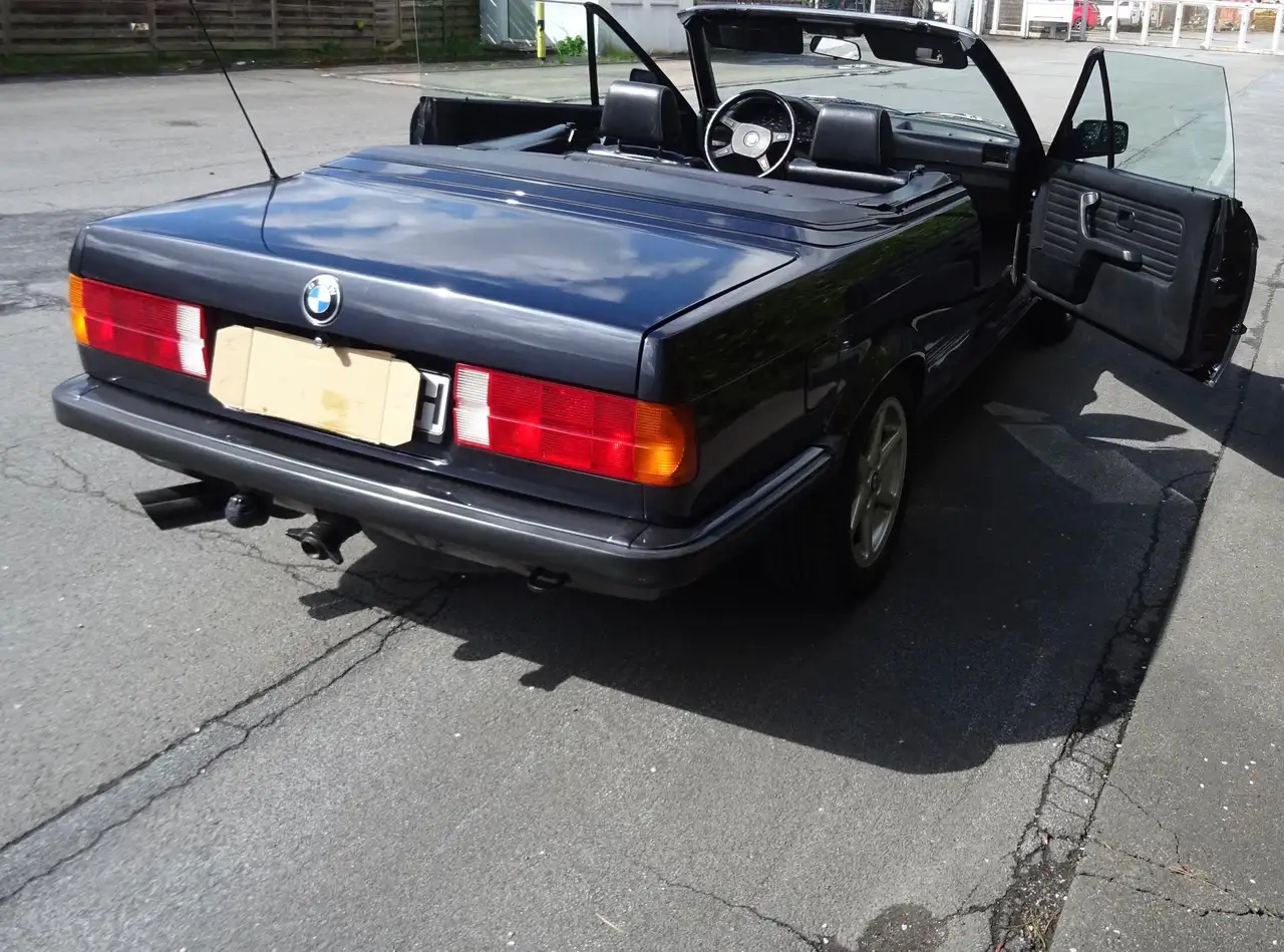 BMW 325i, foto 6