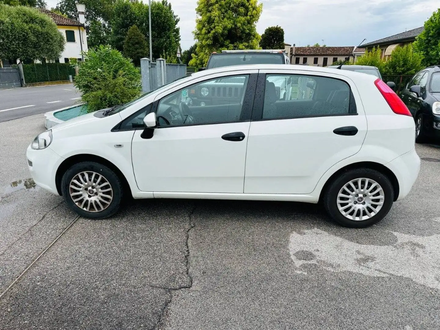 Fiat Punto 1.2 8V 5 porte Street Bianco - 2