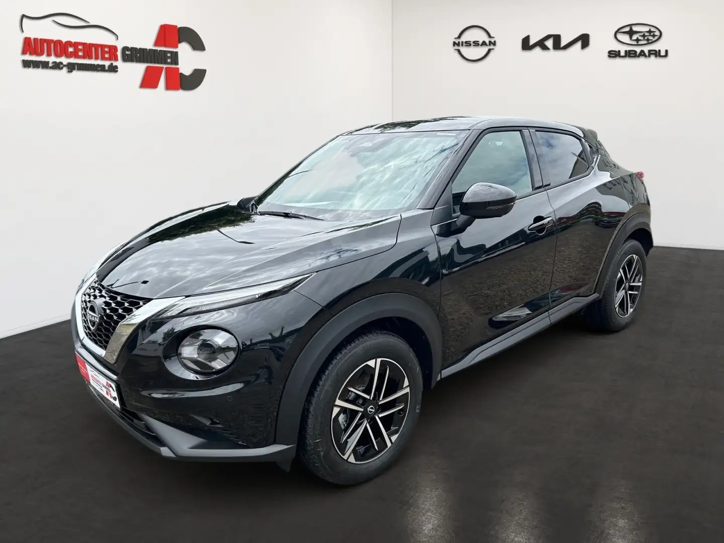 Nissan Juke JUKE 1.0 DIG-T 114 PS 6MT N-CONNECTA Tech Winter Schwarz - 1