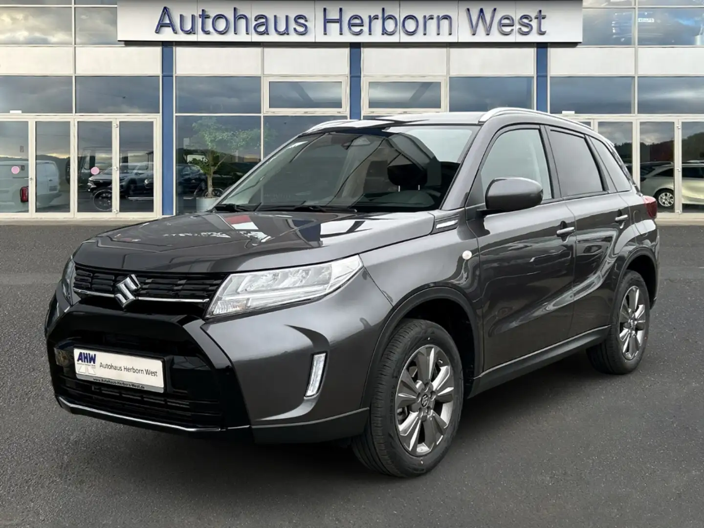Suzuki Vitara 1.4 GL+ Facelift Navi SHZ PDC Assistenzpaket Gris - 1