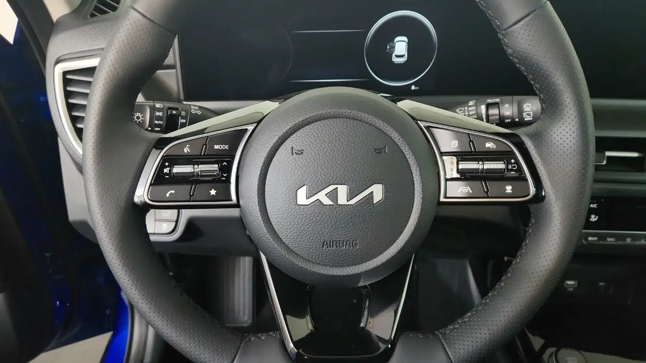Kia Seltos снимка Kia Seltos